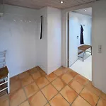 5 Bedroom Awesome In *