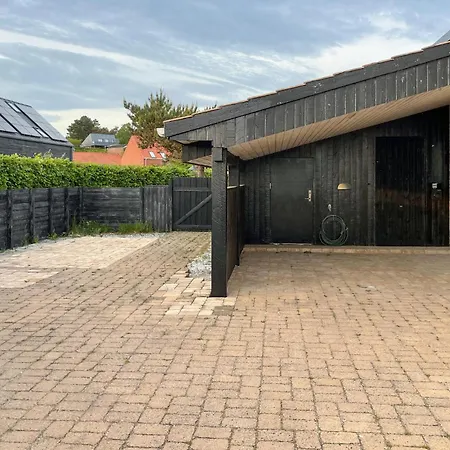 5 Bedroom Awesome In