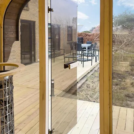 5 Bedroom Awesome In