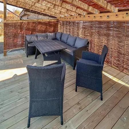 Feriehus Awesome In With Sauna *