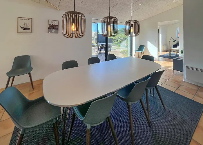 Feriehus 5 Bedroom Awesome In *